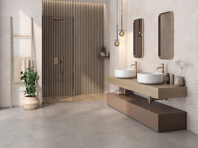 1-amira-w-1.jpg